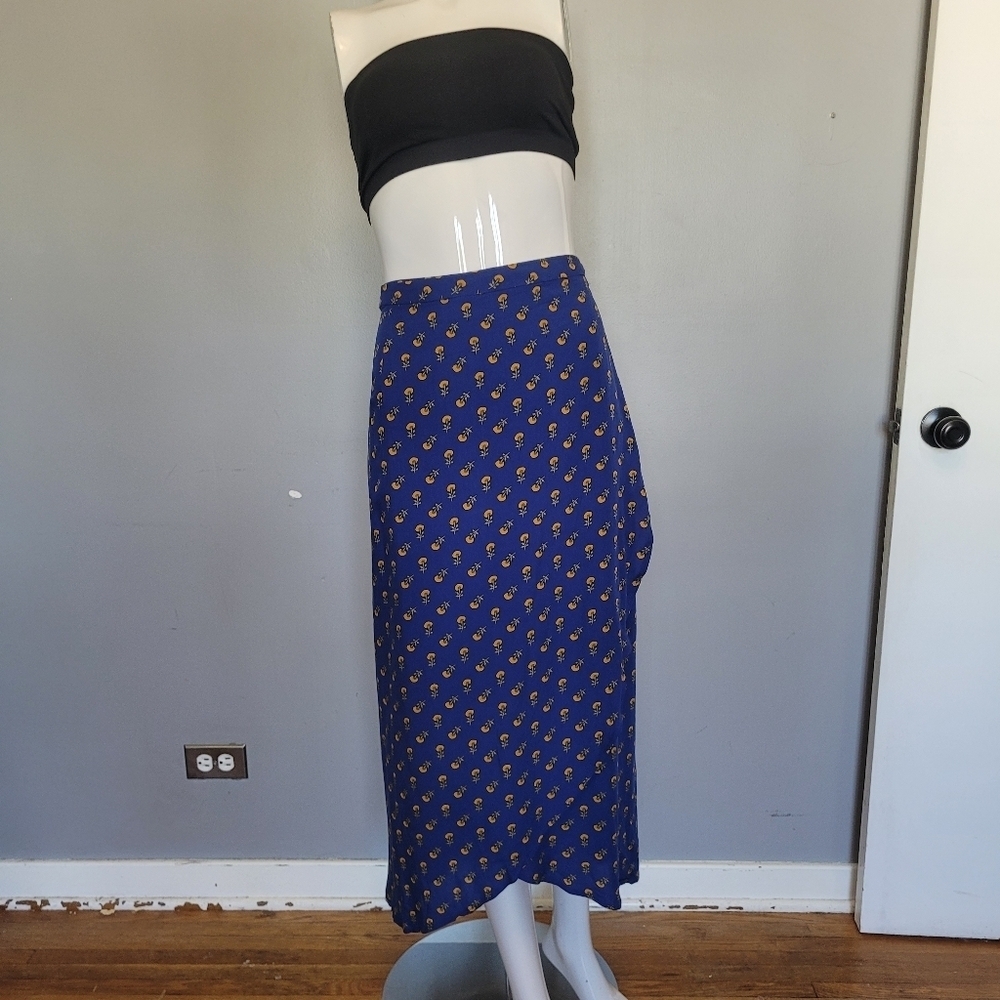 Collectif Bright and Beautiful Gwendolyn Wild Floral Skirt, BNWT, Size XL